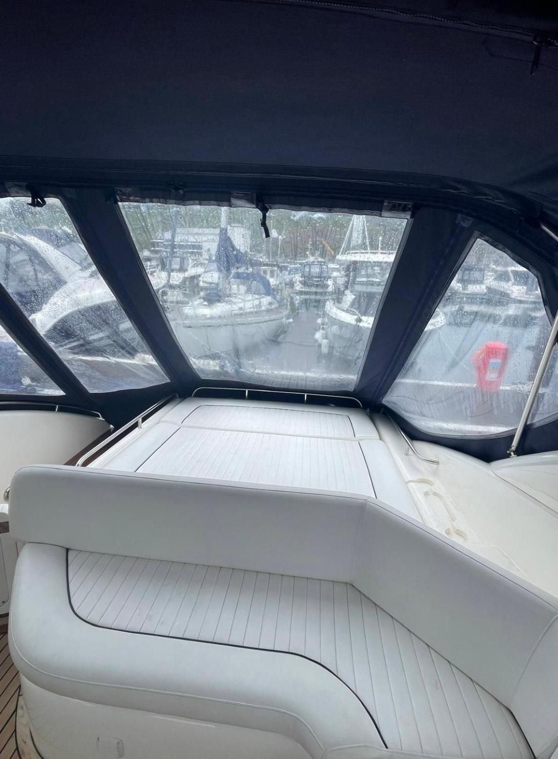 Boat Accommodation Ltd Торкі Екстер'єр фото